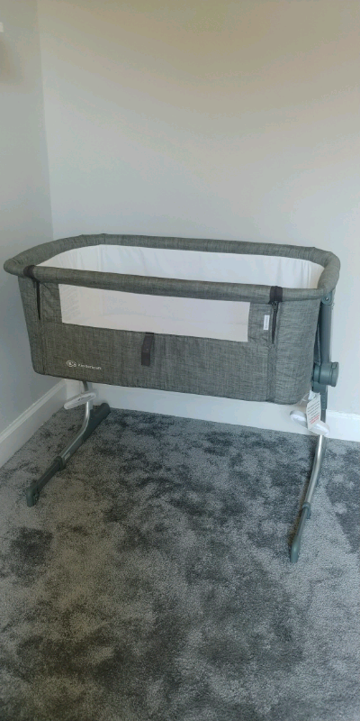 uno bedside crib